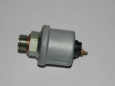 Porsche 911 VDO Oil Pressure Sending Unit Replaces 91160611101 1978 - 1982 • $57.25