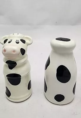 Vintage Black & White Dairy Cow Milk Jug Salt & Pepper Shakers 4”T X 1 3/4” Dia. • £7.88