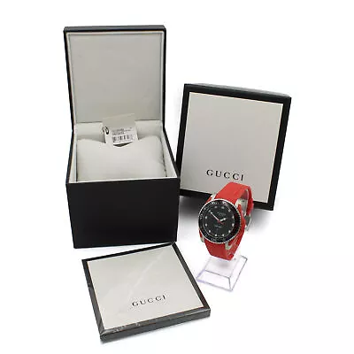 Gucci Dive Men's Wristwatch W Box Black Dial Red Rubber Strap #WB707-1 • $125