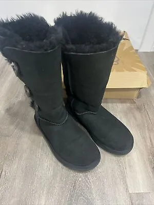 UGG Womens Bailey Button Triplet Boots Black 1873 Size 6 Very Lightly Used • £77.84