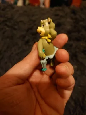 Cindy Bear Figure Yogi Bear • £4