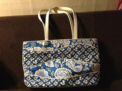 Vera Bradley NWT TOTE Shopping Or Travel Bag BLUE LAGOON RARE • $34.99