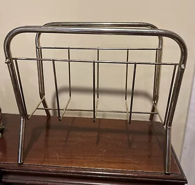 Vintage Mid Century Modern Magazine Newspaper Rack Brass Gold Metal Wire Design • $10.99