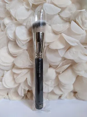 MAC 170 Synthetic Rounded Slant Foundation Brush New In Sleeve • $22