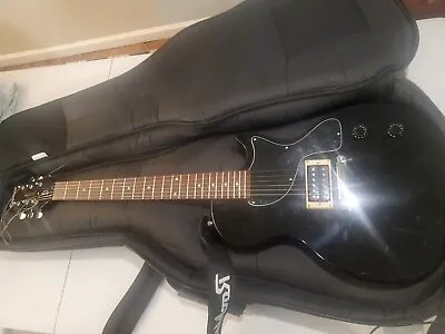 Epiphone Les Paul Junior Electric Guitar + Road Runner Guitar Case • $261