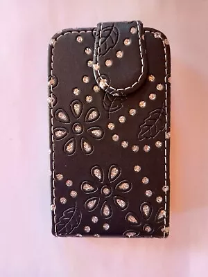 Vertical Style PU Leather Flip Phone Case To Fit Samsung Galaxy Mini 2 (S6500) • £3.95