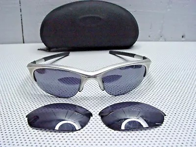 Oakley Half Jacket 1.0 Sunglasses • $80