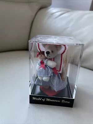 World Of Miniature Bears - Theresa And Friend • £27