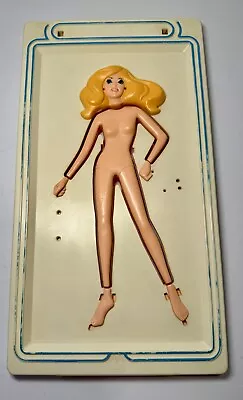 TOMY Flip And Fold Fashions Fashion Doll Plate Only Vintage • $19.95