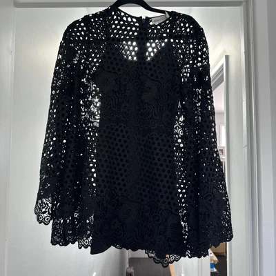 $48 • Buy Alice Mccall Flare Sleeve Lace Dress Size 8