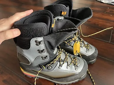 La Sportiva Baruntse Mountaineering Boots • $325