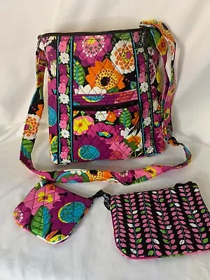 Vera Bradley Va Va Bloom Crossbody Bag With 2 Smaller Coordinating Zip Bags • $39.95