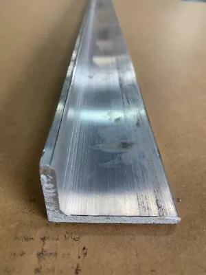 1-1/2  X 2-1/2  X 5  Long X 1/4  Thick 6061 Aluminum Angle 1.5  X 2.5  X .250  • $6.74