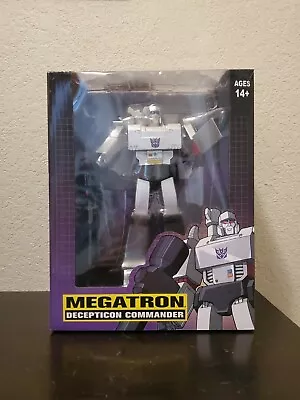 (BOX DMG) PCS Collectibles Transformers Decepticon Megatron 9  Statue • $32.50