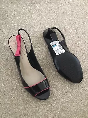 Marks And Spencer Ladies Black Kitten Heel Shoes - Size 5 - Brand New With Tags • £9.99