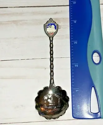 US Capitol Washington DC Souvenir Collector Spoon Engraved Bowl Measures 4  Long • $9.99