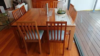 Solid Red Gum Dining Table 8 Seater • $400