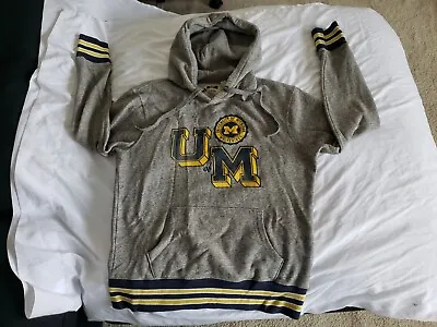 University Of Michigan Wolverines Tailgate Gray Drawstring Hoodie Men's Small • $13.08