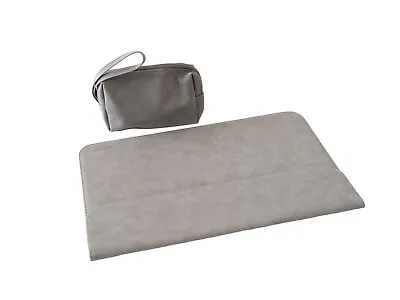 Gray MacBook Pro 14 Inch Case With Accessories Pouch • $16.70