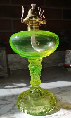 Aladdin Mantle Lamp Co. 3 Face Complete Vaseline Uranium Glass Oil Lamp • $325