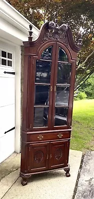 Victorian Mahogany Chippendale Corner China Cabinet • $3295