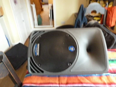 £430 • Buy Mackie SRM 350 V1 10  2-way Active Loudspeaker System (Pair) Grey VGC