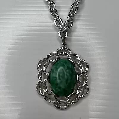 H3 Sarah Coventry Silver Chain Long Green Stone Resin 70s Vintage Necklace 26” • $7.25