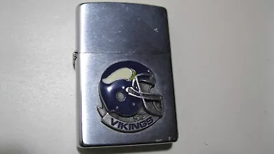 RARE Zippo Cigarette Lighter With NFL MINNESOTA VIKINGS Emblem • $23.99
