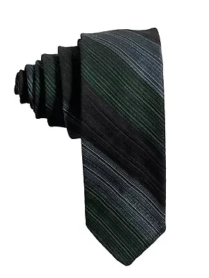 Hut 50% Dacron Polyester 50% Wool Men's Designer Striped Skinny Tie 54  X 2  • $16.99