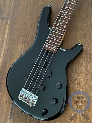 Yamaha Motion B Bass 1995 MB 40 Black 32” Medium Scale • $378.88