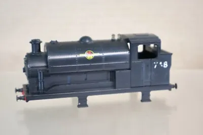 TRIANG R153 BODY For BR BLACK 0-6-0 SADDLE TANK LOCOMOTIVE 748 Oi • £27.50