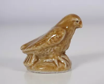 Vintage WADE WHIMSIES Tan Honey Bald Eagle Falcon Hawk Bird Of Prey No Damage • £2.50