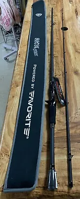 7'2  Favorite Sick Stick Medium Heavy Casting Fishing Rod 2-Piece With Case New • $69.99