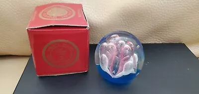 $12.99 • Buy Dynasty Gallery Heirloom Collectibles Lorenzo Glass Lampwork Paper Weight W/box.