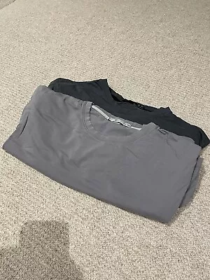 Uniqlo Mens T Shirts Medium • £3