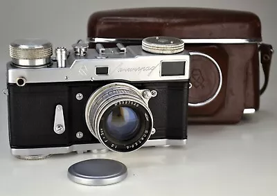 SALE! 1961 USSR  LENINGRAD  RANGEFINDER CAMERA + JUPITER-8 Lens F2/50 M39 (3) • $199.99