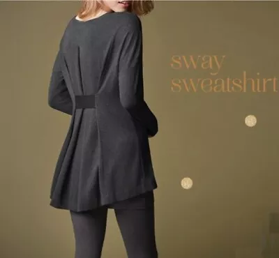 NEW Cabi 2018 Fall Sway Sweatshirt Holiday Delight Flash Deal Free Shipping • $59.99