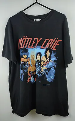 Vintage 2005 Motley Crue Touring Short Sleeve Shirt Tee T-shirt Size L • $40