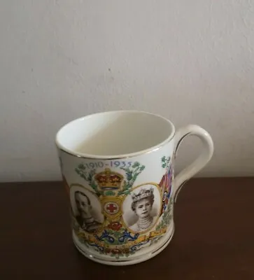 £3 • Buy 13792) 1935 Silver Jubilee Mug George V And Mary - Bovey Pottery Small 3  Tall