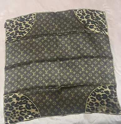 BRAND NEW Louis Vuitton Silk Square Monogram And Leopard Print Scarf Neckerchief • £350