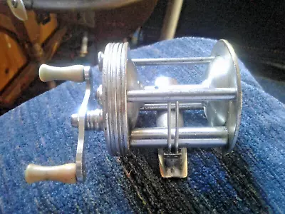 VINTAGE BELMONT FISHING REEL. MODEL J. No. 3122700 • $2