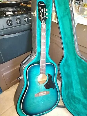 Acoustic Guitar • $500