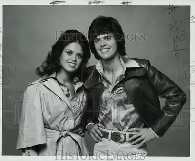 1976 Press Photo Singers Donny & Marie Osmond - Kfx25233 • $24.88