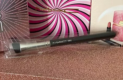 MAC 106S Concealer Brush Rare Brush Brand New In Package • $40.50