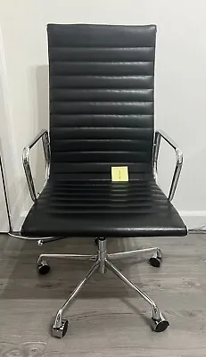 Eames Style Black Office Chair (like Eames EA119) • £200
