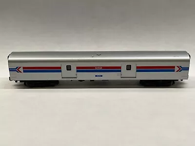 Kato Smoothside Passenger Baggage Car Amtrak #1075 N-Scale Fast Shipping • $56