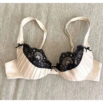 La Perla Bra 36C • $107