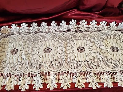 Lace Doily Table Runner White 27 Inch X 16 Inch  See Listing Description  • £0.99