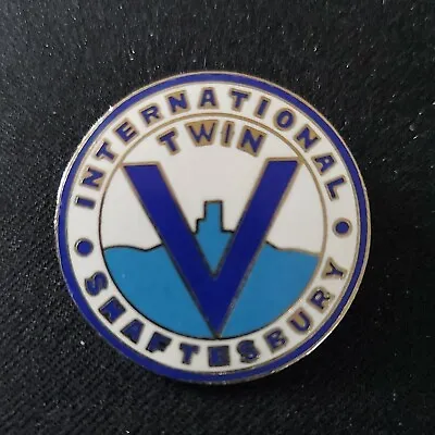 Vintage 1990s Motorbike Biker Badge International Twin V Shaftsbury Enamel  • $6.85