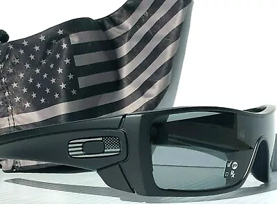 NEW Oakley BATWOLF Black Matte USA Flag Tonal BW POLARIZED Gray Sunglass 9101 • $158.88